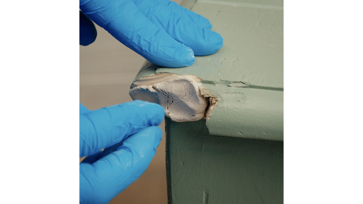 JB Weld KwikWood Wood Repair Epoxy Putty 28g JB8257